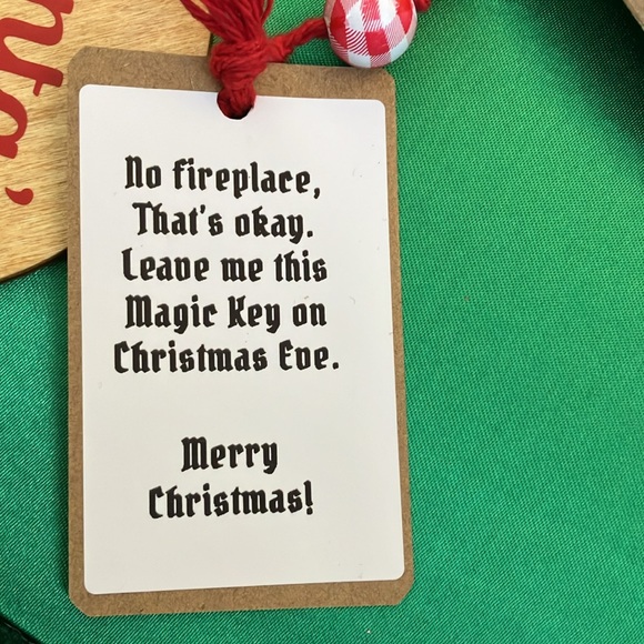 Christmas Eve gift set - 3 sacks of Reindeer food and Santa’s Magic Key - Picture 3 of 5